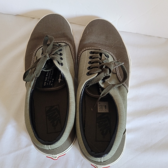Vans olive green sneakers shoes unisex men 8.5 women 10 - Picture 11 of 14